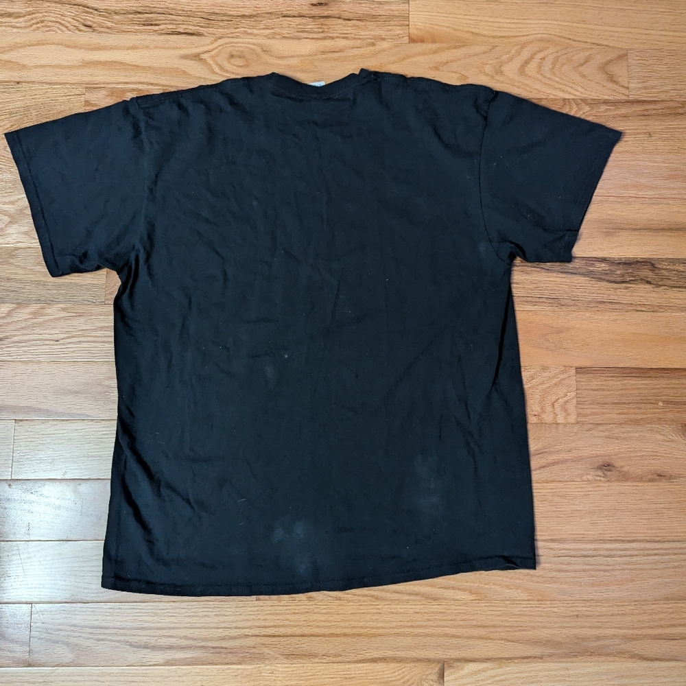 Guns N' Roses Style Band Graphic T-Shirt with Skull Design Unofficial - Picture 5 of 8